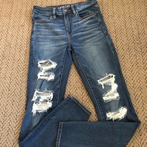AE Distressed Skinny Jeans - 8L